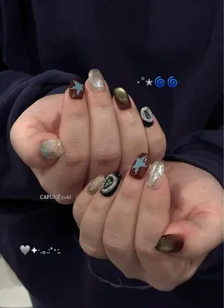 ネイル CAFUNÉ tokyo所属・☾ ໋CAFUNE yuki︎︎𓂃⟡のネイルデザイン