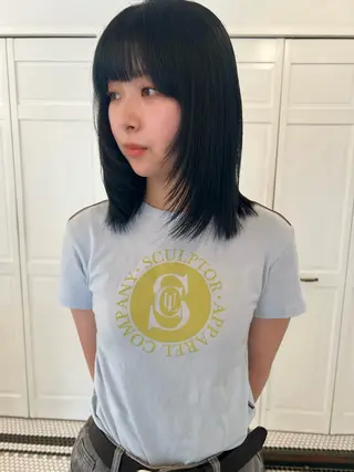 カラー ブリーチカラー🎀 韓国風/寺門美優のヘアスタイル