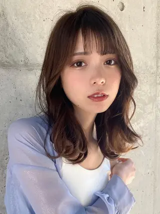 ミディアム カラー 🧡くびれヘア/前髪 顔周り🧡久原結衣のヘアスタイル