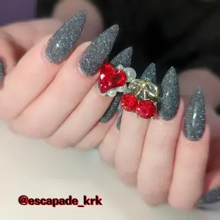 ミディアム ネイル クロキ 。のネイルデザイン