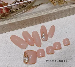 ネイル JINI NAIL所属・ジニ ネイルのネイルデザイン