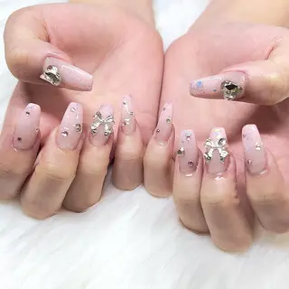 ネイル ネイリストYuri シェルウェリナ船橋のネイルデザイン