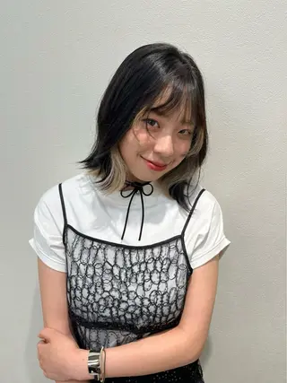 ショート カラー レイヤーカット/カラ ー/U24/河野凜のヘアスタイル