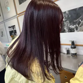 セミロング カラー カジュアルを女っぽく 𝗮𝘆𝗮𝗰𝗼のヘアスタイル
