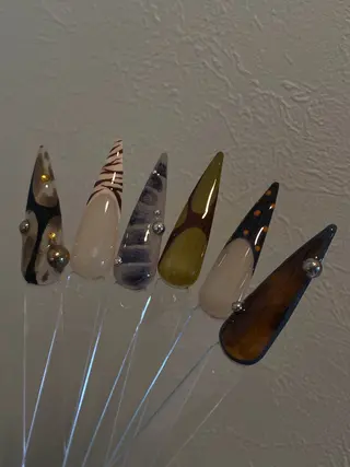 ネイル femme💫 CARINAのネイルデザイン