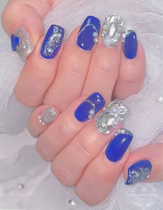 ネイル ネイルサロンエクラ 🫧Shizukaのネイルデザイン