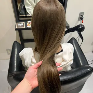 ロング カラー Neale. ユメのヘアスタイル