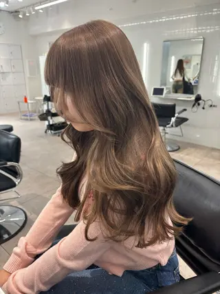 セミロング emi 韓国ワンホンヘアのヘアスタイル