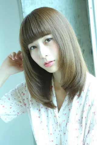 セミロング 髪質改善 eclargeKOHのヘアスタイル