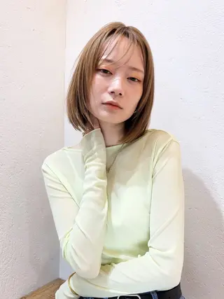 ショート カラー FERIA梅田🖤 透明感カラー🎀のヘアスタイル