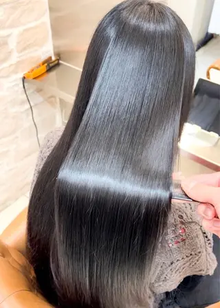 ロング アンルポン所属・unlepont 江坂[髪質改善]🪽のヘアスタイル