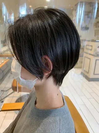 ショート 鈴木弥月/大人ボブ× 透明感カラーのヘアスタイル