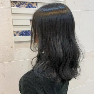 ミディアム 💘カラー人気Ｎｏ. １💘SAYAのヘアスタイル