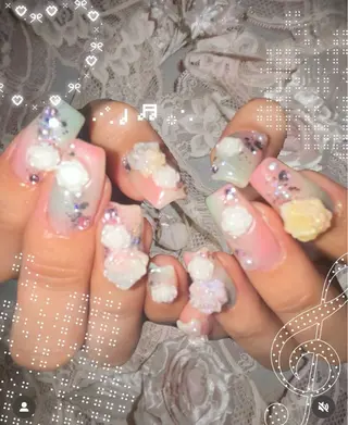 ネイル kana/モード ・グランジ໒꒱のネイルデザイン