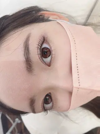 マツエク・マツパ Valentine所属・口コミ高評価✨ 安達ももかのマツエク・マツパデザイン