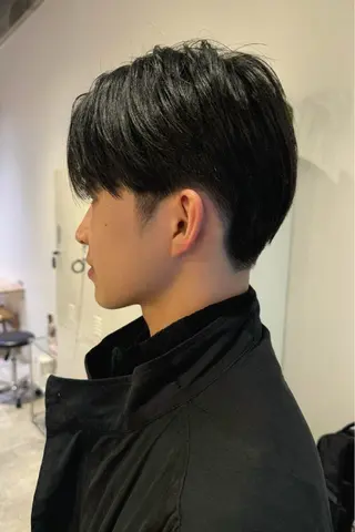 ショート メンズ 藤崎百道メンズカット Zina/森井唯央のヘアスタイル