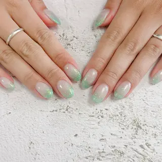 ネイル アネラ もか.⋆𝜗𝜚のネイルデザイン