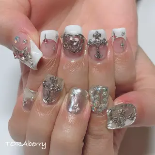 ネイル ネイリスト なつみのネイルデザイン