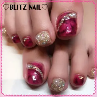 ネイル BLITZ Nail 岩田💅🏻✨のネイルデザイン