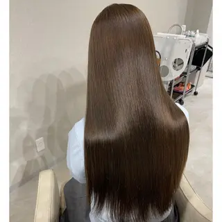 ロング Realme京都四条烏丸ドゥエ所属・馬込 祝生のヘアスタイル