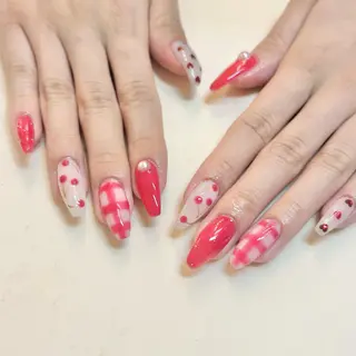 ネイル 藤原 みゆのネイルデザイン