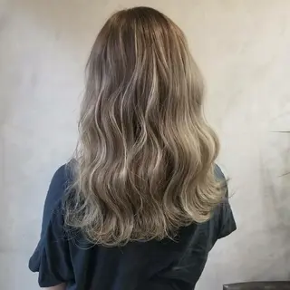 セミロング カラー Le Lien カジのヘアスタイル