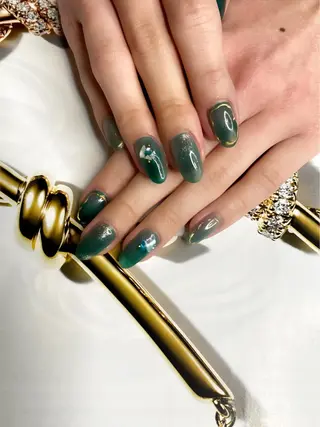 ネイル salon ORO sapporo所属・ORO 石井 香織のネイルデザイン