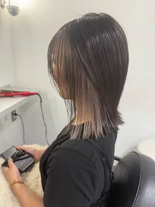ミディアム カラー 篠崎 佑季のヘアスタイル