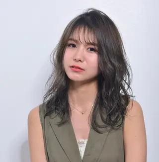 セミロング カラー 💎エクステ専門店 BIZE梅田🇰🇷のヘアスタイル