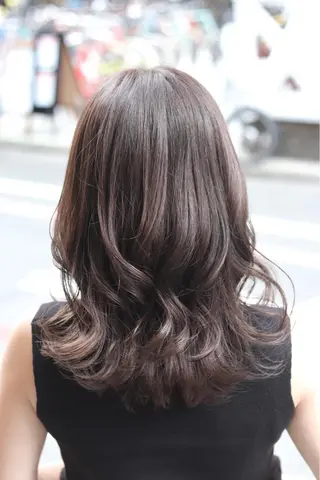 セミロング カラー ヘアアレンジ Recess hair所属・川内 政人のヘアスタイル