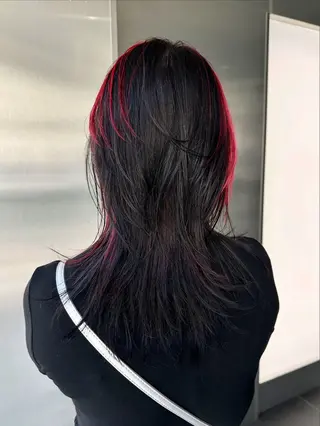 ミディアム カラー naito/ブリーチ /エクステ/縮毛のヘアスタイル