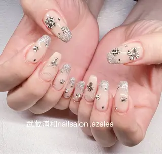 ネイル R inのネイルデザイン