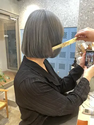 ショート カラー ネイル マツエク・マツパ アイブロウ ⭐ハイトーンブリーチ ミルクティーピンクのヘアスタイル