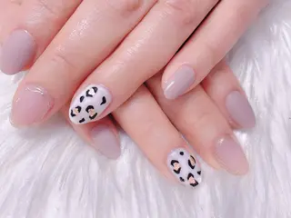 ネイル AngelChris ビューティーサロンのネイルデザイン