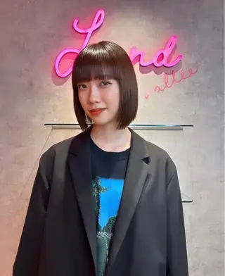 莉乃/縮毛矯正/髪質 改善/艶カラーのヘアスタイル