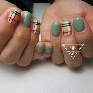 ネイル S02 𝙲𝚑𝚒𝚎のネイルデザイン