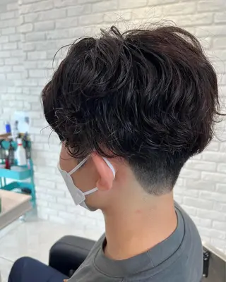 ショート パーマ メンズ 🥇メンズ特化 伊東輝のヘアスタイル