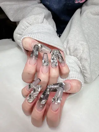 ネイル うにゃねいる🌷 Mayaのネイルデザイン