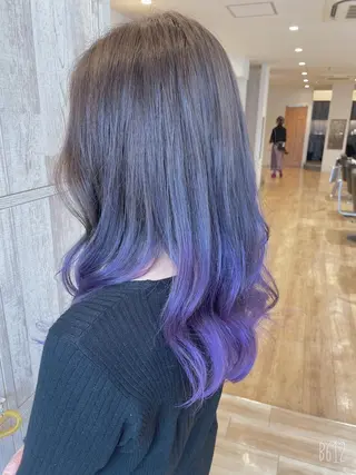 ロング 片倉 由湖のヘアスタイル