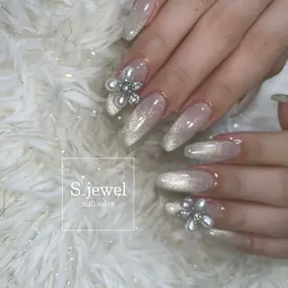 ネイル S♡JEWEL所属・S. JEWELのネイルデザイン