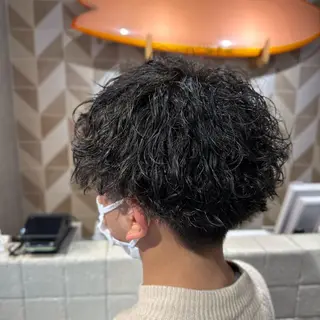 ミディアム カラー パーマ メンズ 艶髪カラー/透明感 美髪/白髪/ﾑﾅｶﾀのヘアスタイル