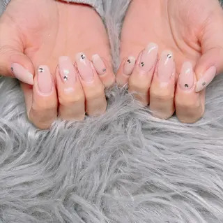 ネイル 個室ネイルサロンDolly  Girl〜ドーリーガール〜所属・DollyGirl KYOKOのネイルデザイン