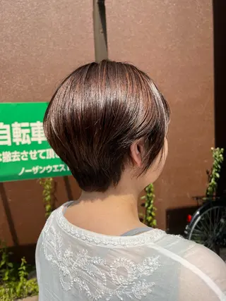 ショート 安田 菜摘のヘアスタイル