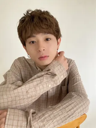 ショート パーマ メンズ お洒落ベージュ🤎 代官山shibukiのヘアスタイル