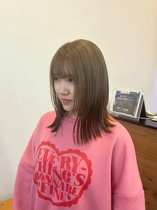 ミディアム plus HAIR いずみのヘアスタイル