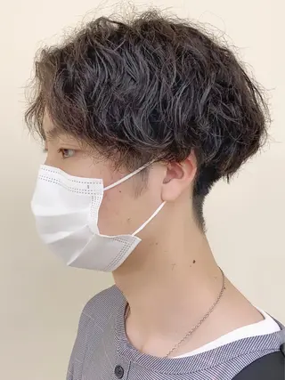 ショート パーマ メンズ 石井 一輝のヘアスタイル