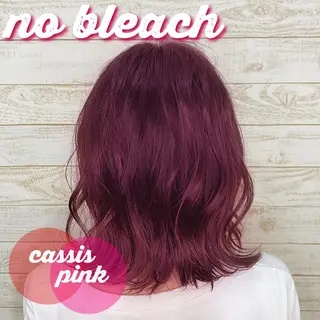 ミディアム レイヤー/ショート カット/服部タカノリのヘアスタイル