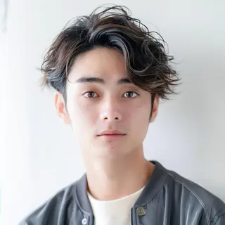 ショート ONE.STOP. LABO/メンズのヘアスタイル