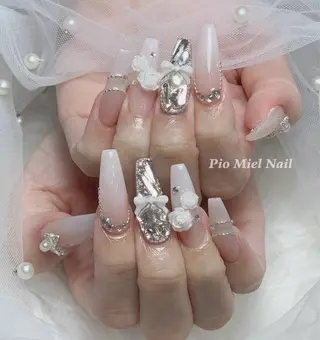 ネイル HANA 長さだしのネイルデザイン