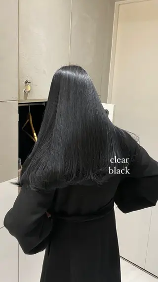 ロング カラー 艶感/ナチュラル 🩵amiのヘアスタイル